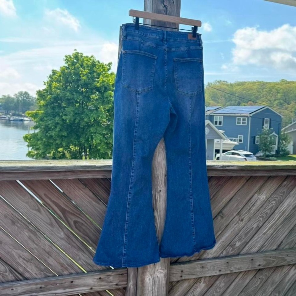 Judy Blue Super Flare Jeans Women's Plus Size 16W Denim Blue Boho Hippie Girly - Picture 2 of 8